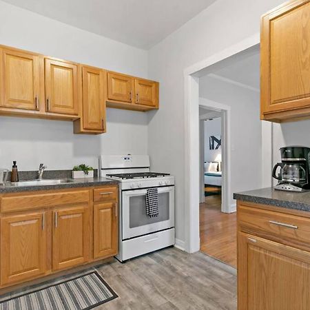 Well-Furnished 1Br Apt In Popular Spot - Belmont J3 Чикаго Экстерьер фото