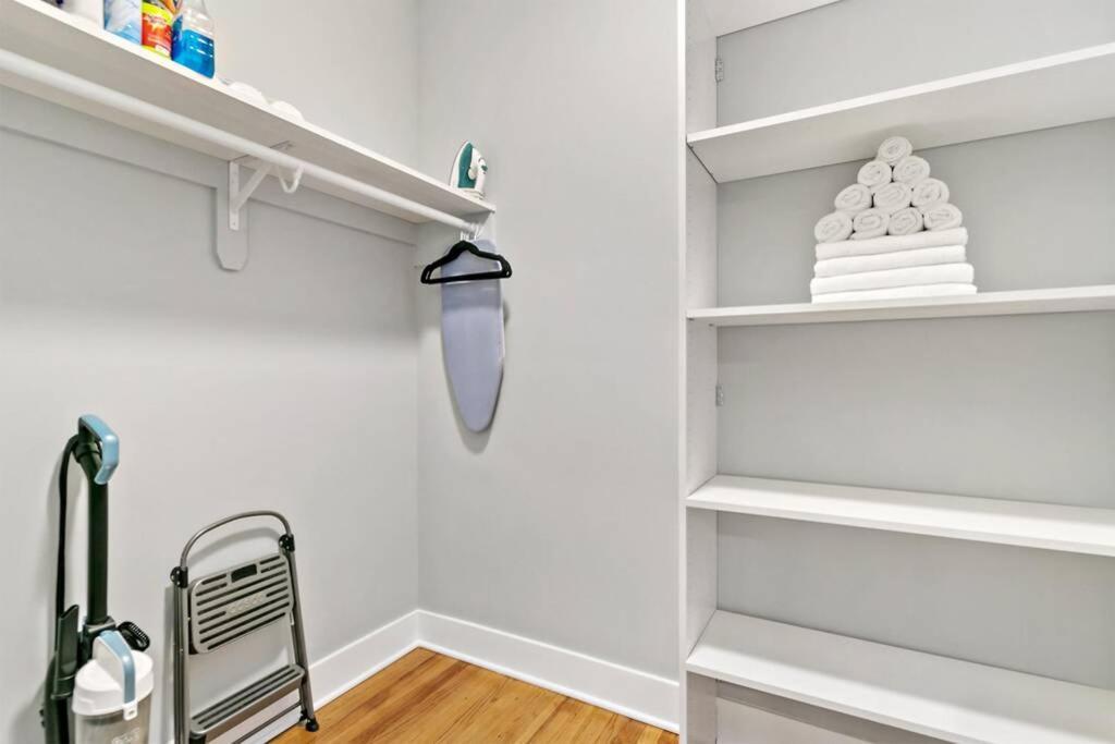 Well-Furnished 1Br Apt In Popular Spot - Belmont J3 Чикаго Экстерьер фото