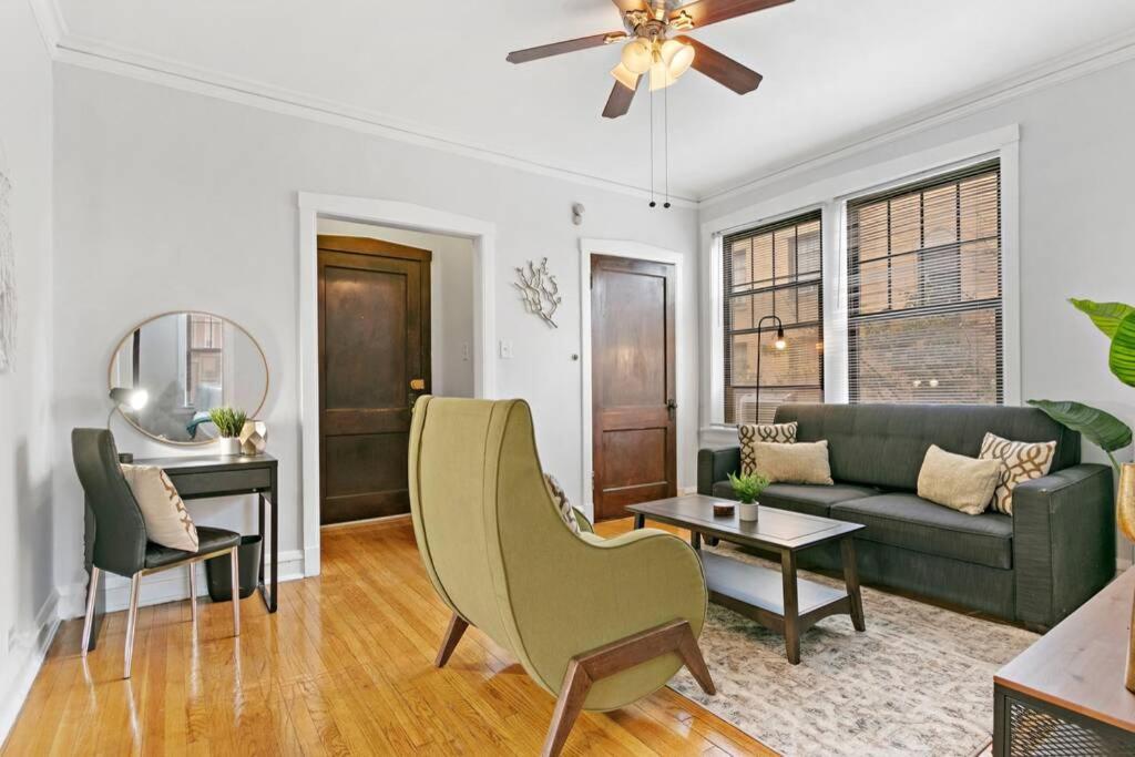 Well-Furnished 1Br Apt In Popular Spot - Belmont J3 Чикаго Экстерьер фото